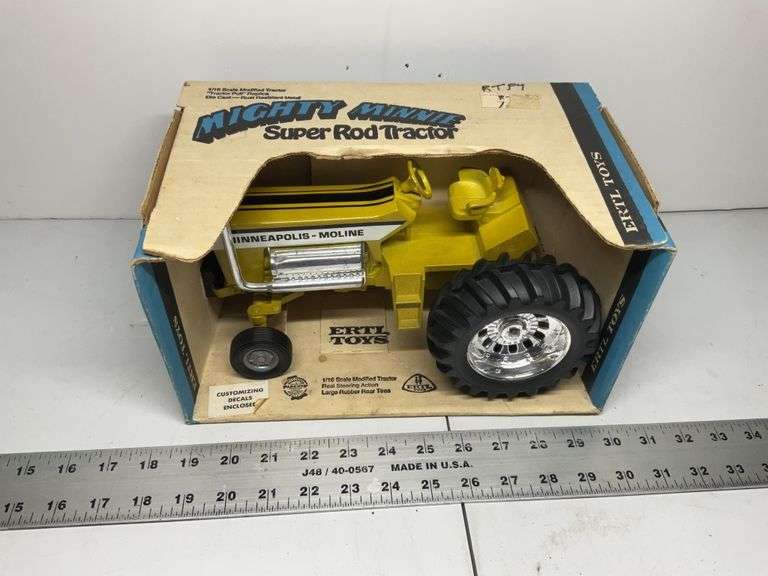 Mighty mini super rod tractor, Minneapolis Moline