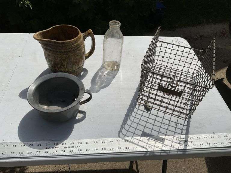 Vintage basket, etc., sponge ware pitcher