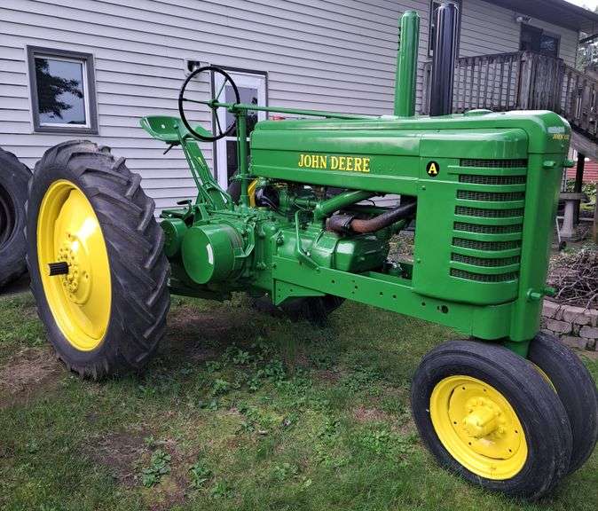 1940 John Deere A tractor