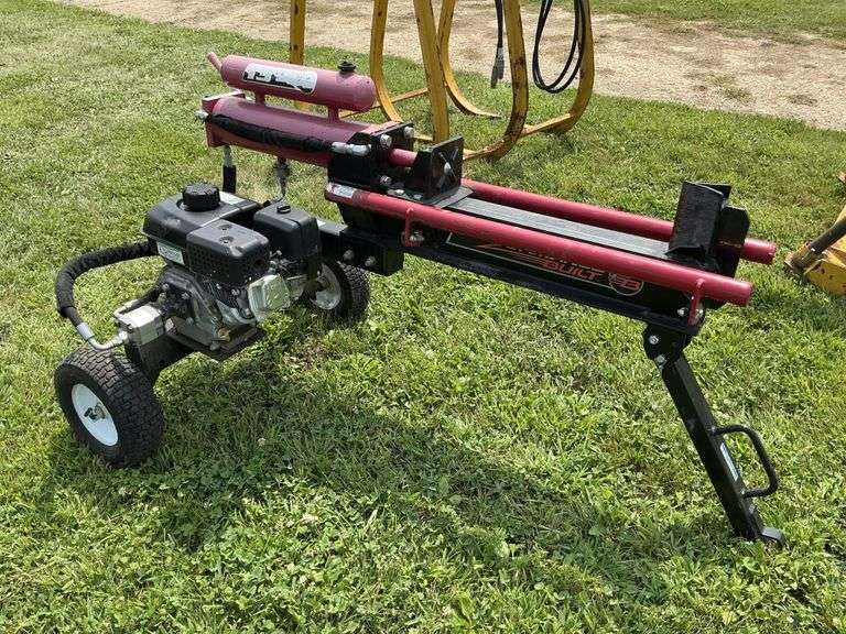 Performance Built log splitter, runs!