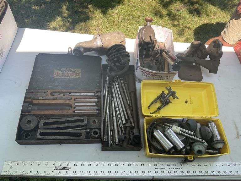 Valve grinding tools