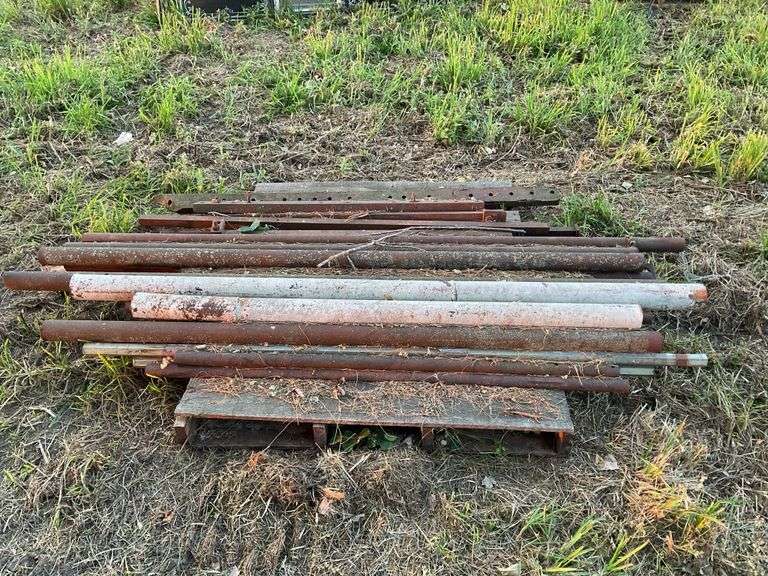 Assorted pipes - various lengths