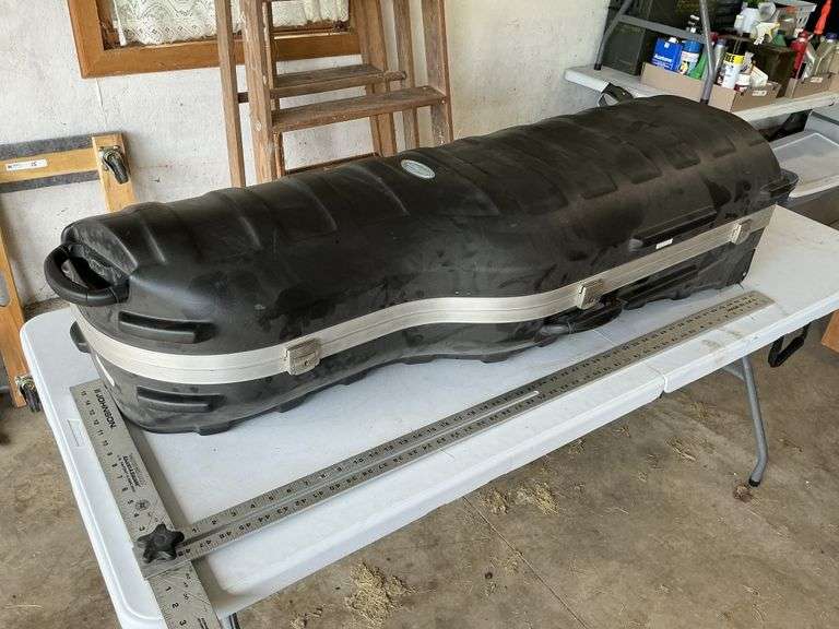 SKB Golf club hard case