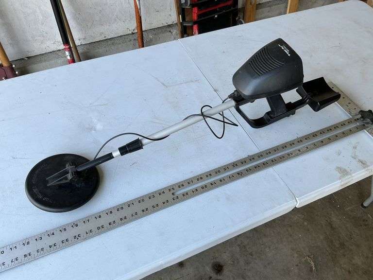 Winbest metal detector, works.