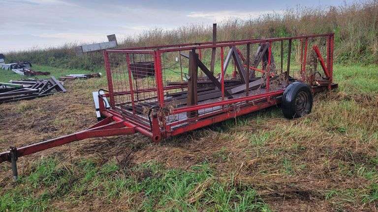 Hydraulic lift livestock trailer. Tubing not included