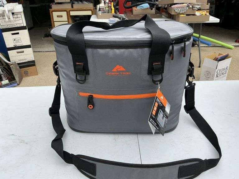 Ozark Trail jumbo cooler