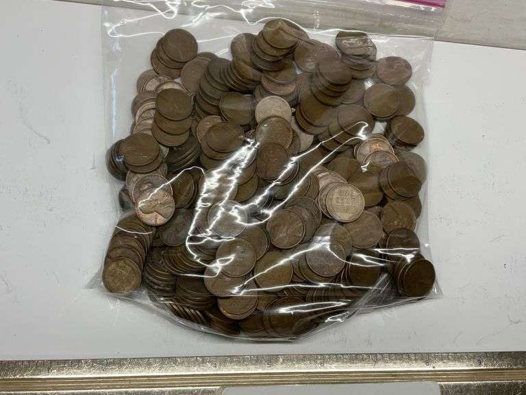 Approximately 485 wheat pennies