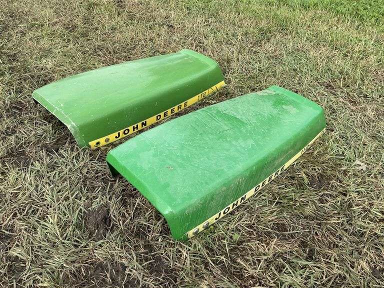 John Deere 112 hoods