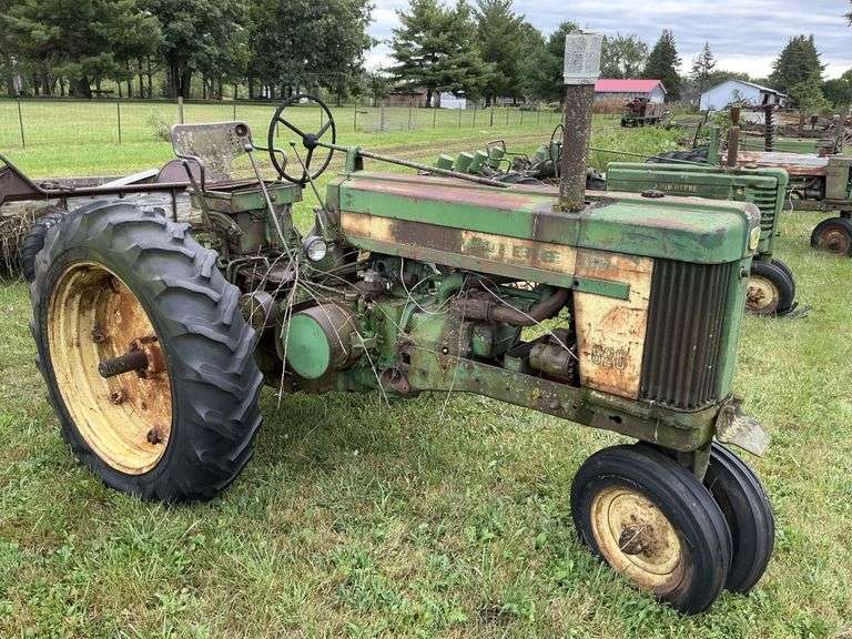 John Deere 620