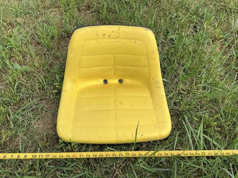 John Deere lawnmower seat