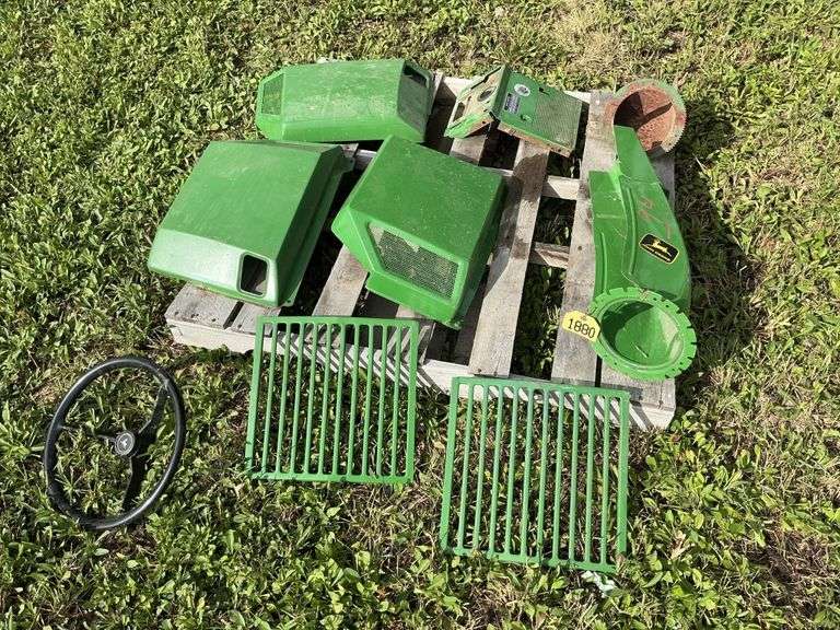 John Deere 318 etc parts
