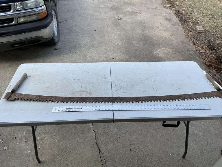 Cross cut saw