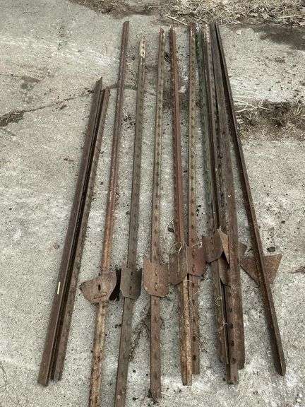 Steel fence posts