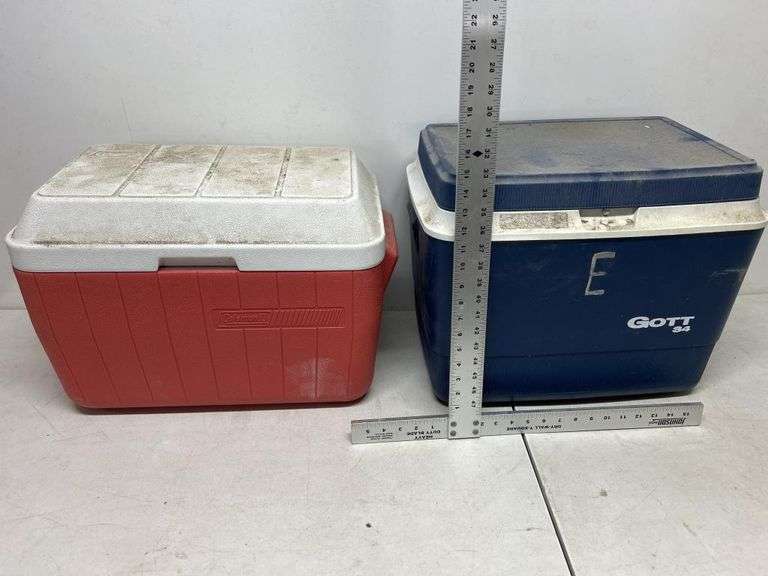 Coleman/Gott coolers