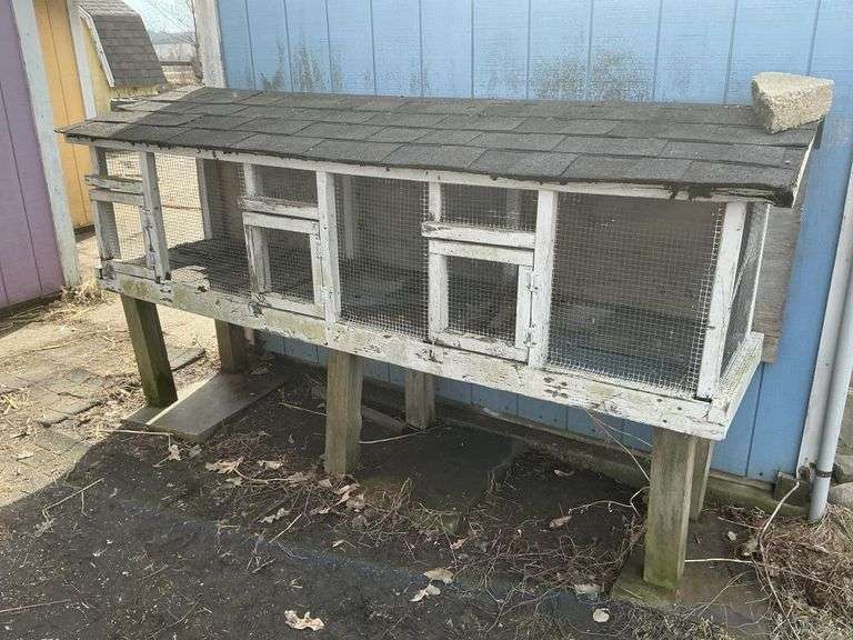 Rabbit cage 8' x 4' x 2'