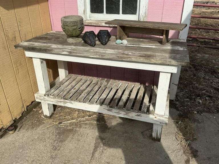 64 x 3'x 28 garden bench, etc