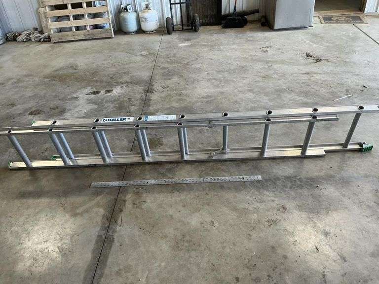 Keller 16' aluminum extension ladder