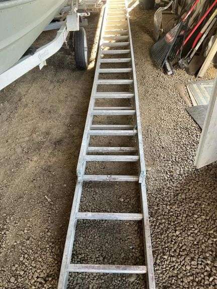 40' extension ladder