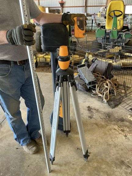 Spectra precision laser level