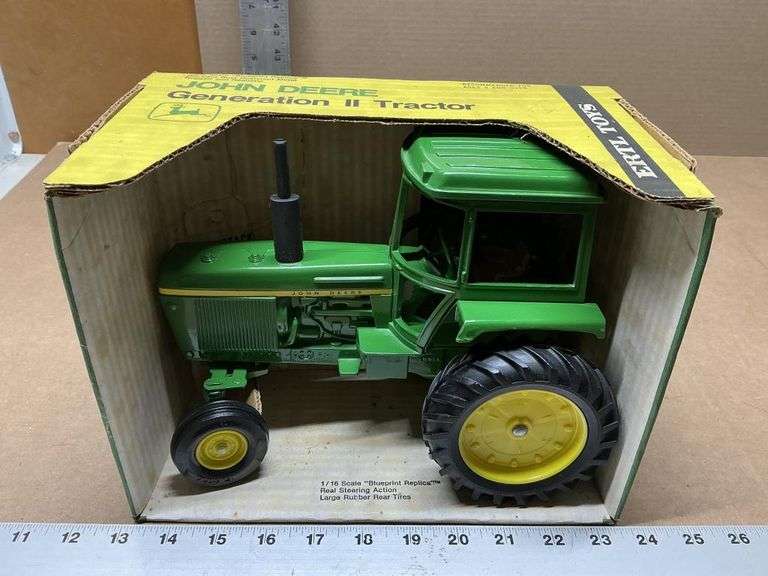 John Deere generation II tractor