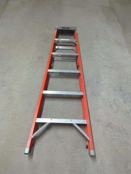 Keller 6’ fiberglass ladder