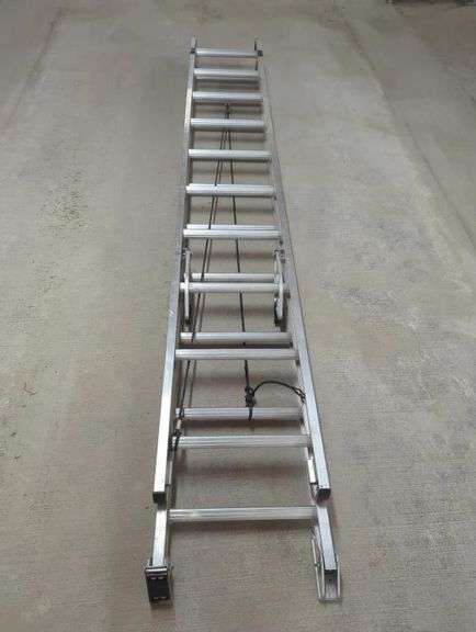 Werner 20’ aluminum extension ladder