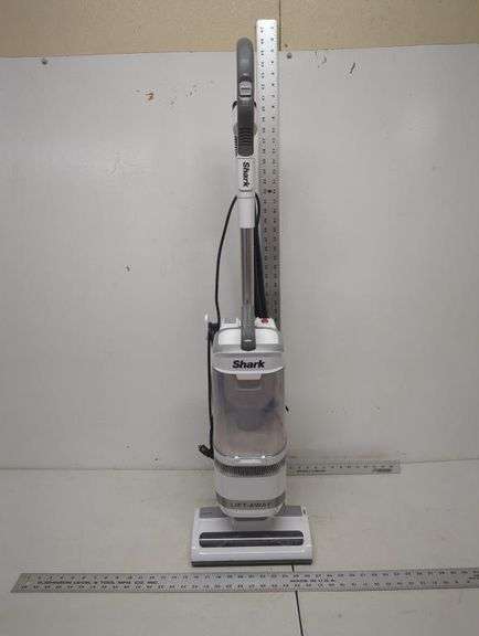 Shark vacuum
