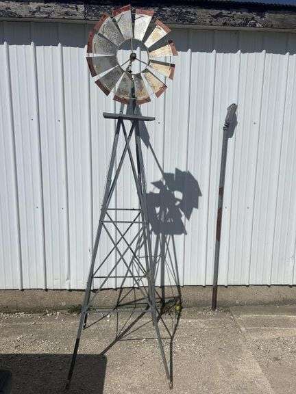 8’ windmill