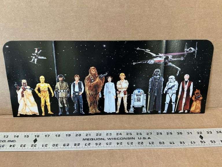 Star Wars cardboard background