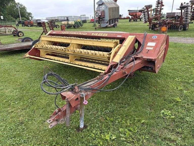 New Holland 1465 haybine