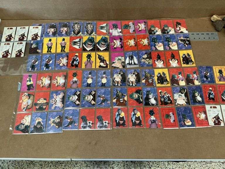 Dinosaurs trading cards
