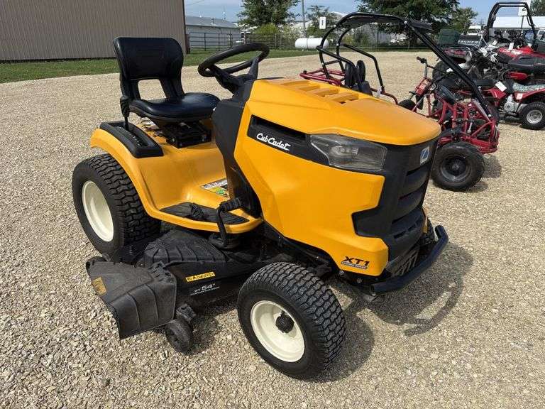 Cub cadet XT1