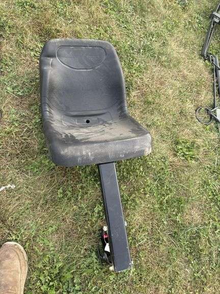 Forecart Seat