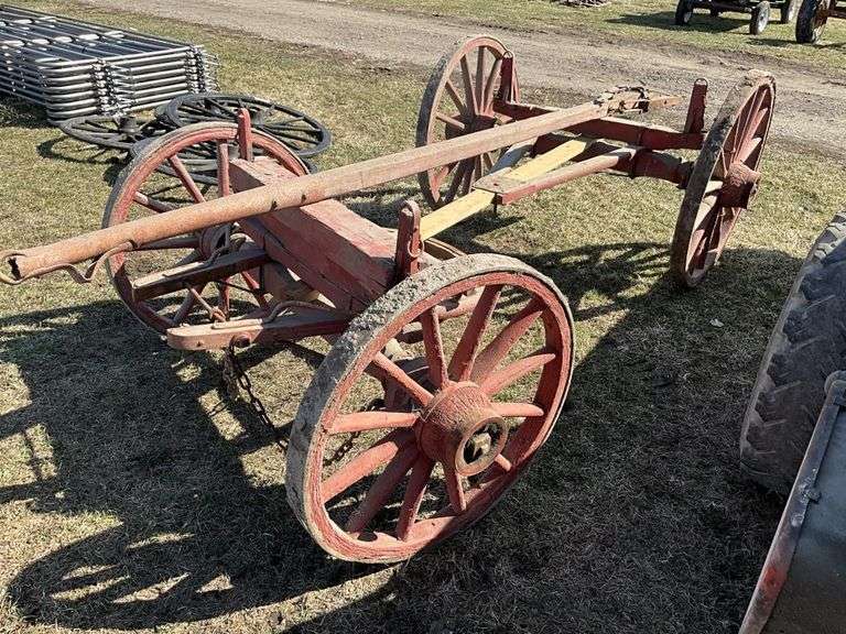 wooden wagon gear