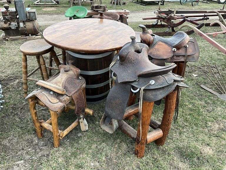 table and chairs