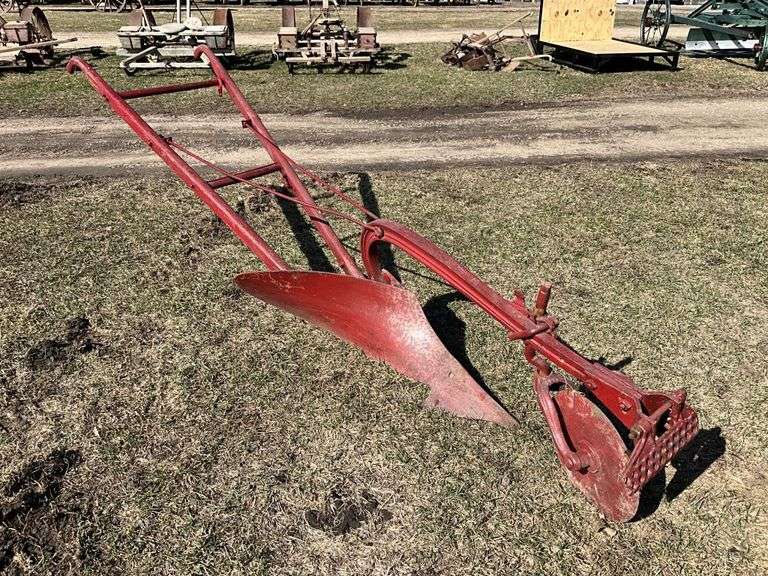 IH 315 walking plow