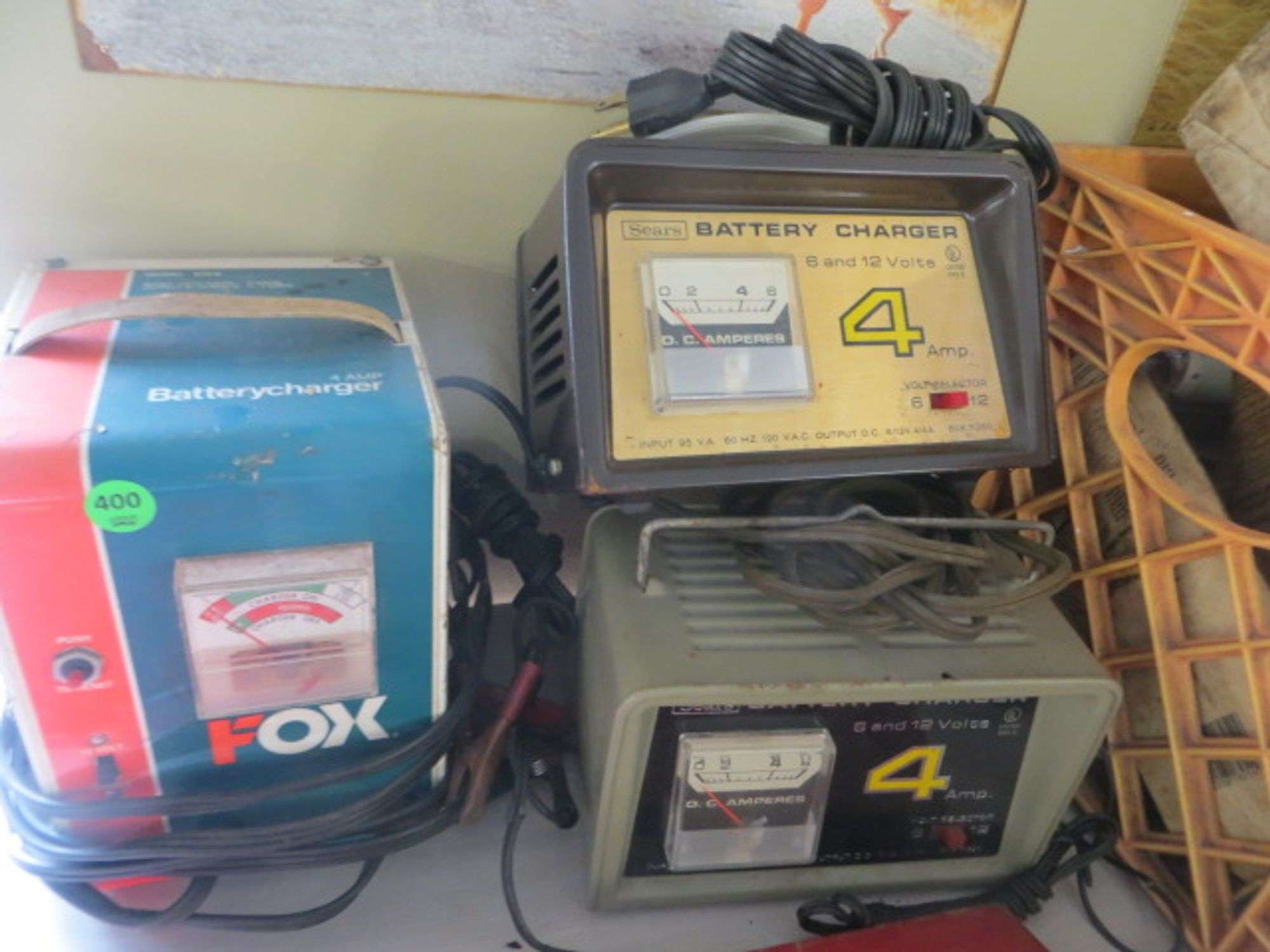 Fox & Sears 4 AMP 6-12V Battery Chargers - Lambrecht Auction, Inc.