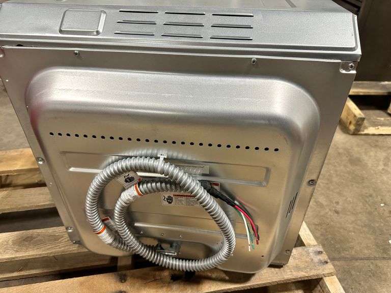 Magic Chef 24" Built In Wall Oven Lambrecht Auction, Inc.