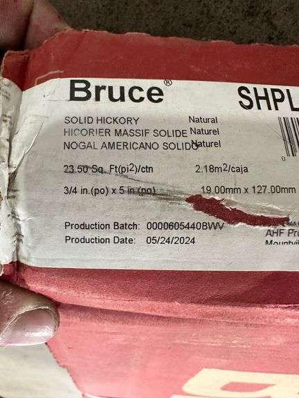 Bruce Plano Natural Hickory 3/4 in. T x 5 in. W Smooth Solid Hardwood Flooring - Most Of A Case
