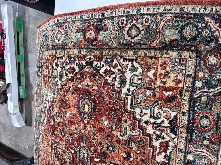 Used Rugs 5 ft X 8 ft Rug Used - Lambrecht Auction, Inc.