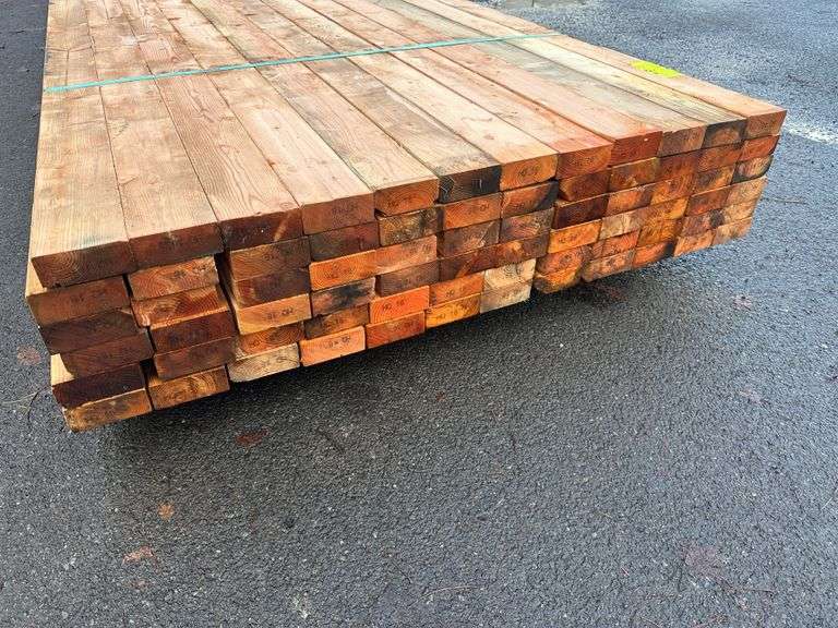 Doug Fir Dimensional Lumber 2"x4"x16'