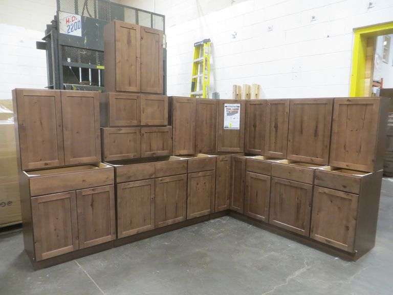 Rustic Walnut Shaker Kitchen Cabinet Set 10'x15'