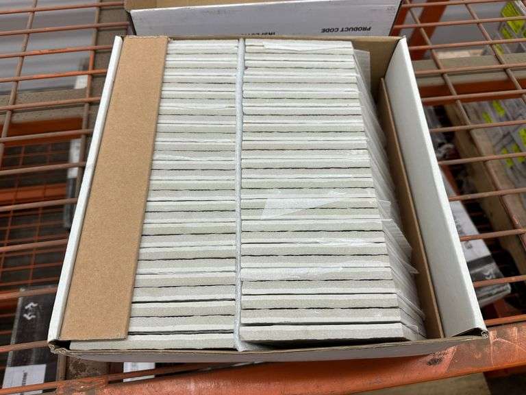 Crema Luna Leaf and Circle and Classico Diamond Shape Mosaic Tile 4 5/8"x4 5/8"