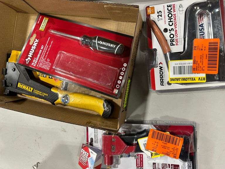 Assorted Tools - Lambrecht Auction, Inc.