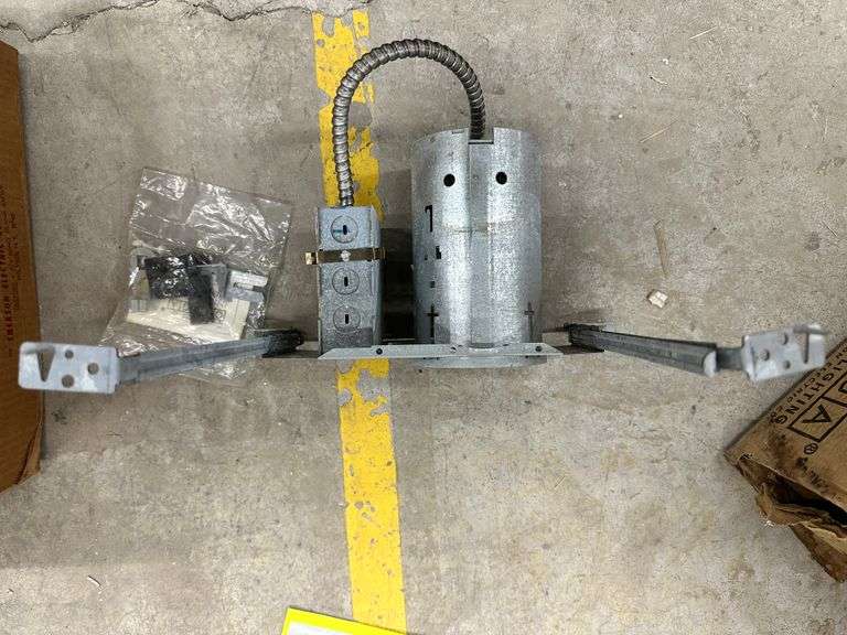 Omega Quick Light 4" Universal Recessed Housing #Q4