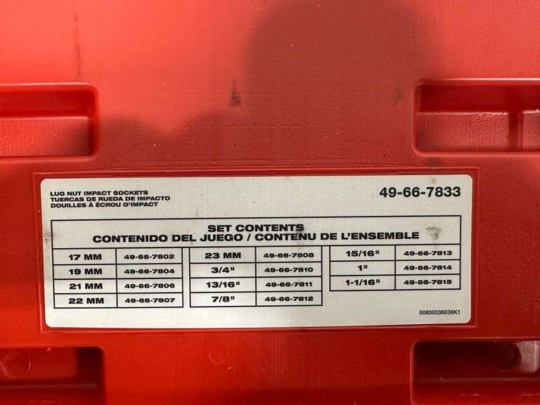 Milwaukee SHOCKWAVE Impact Duty 5-Piece Lug Nut Wheel Socket Set - SAE & Metric (1/2