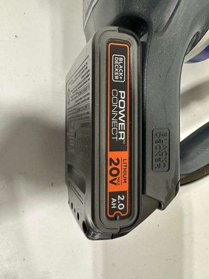 Black And Decker Power Series Extreme Battery Vacuum - Used