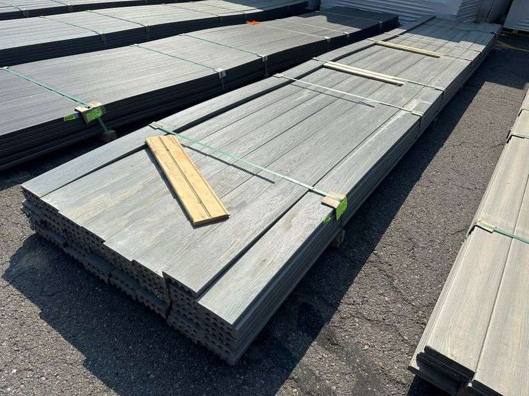 Gray Composite Decking 1"x6"x20'
