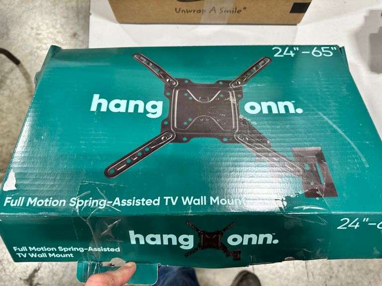 Hang Onn Full Motion Spring Assisted TV Wall Mount *See Description