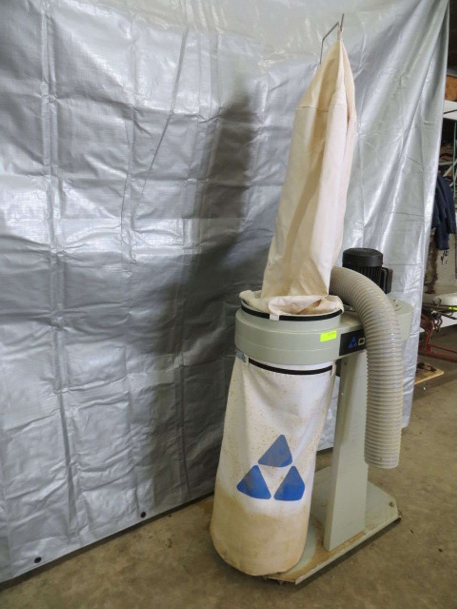 Delta Dust Collector - Lambrecht Auction, Inc.